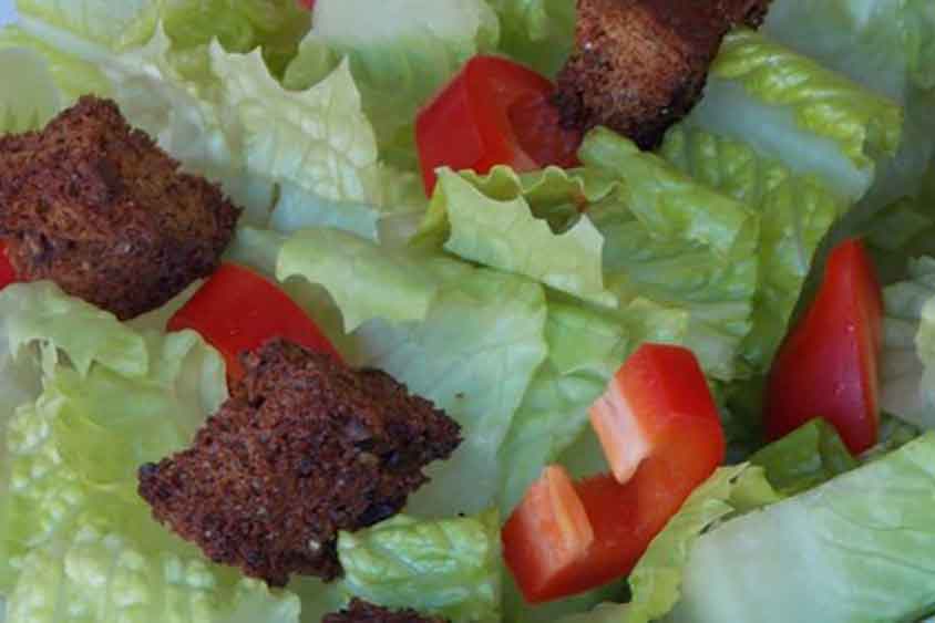 croutons optimized - Crunchy Food Cravings: Satisfy Them Without Sacrificing Your Health