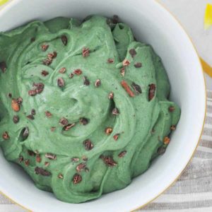 Mint-Chocolate-Chip-Nice-Cream-900x900