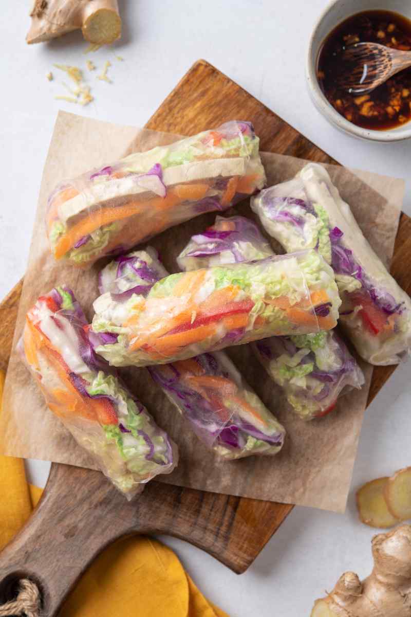 Rainbow Spring Rolls Table