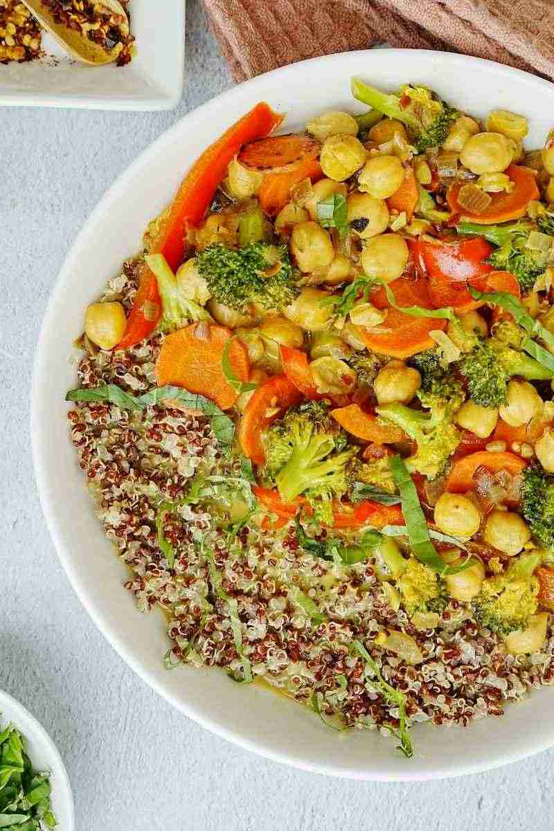 Coconut Chickpea Curry Featured