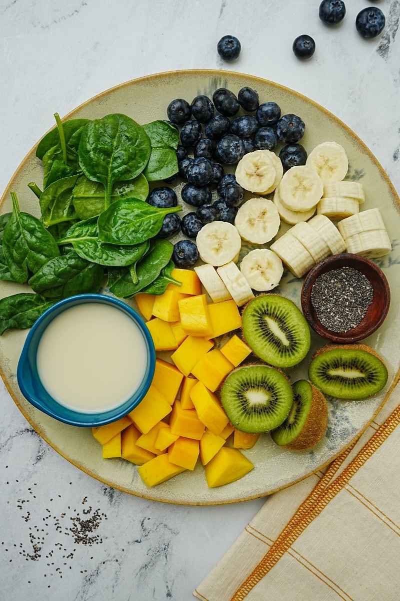 Mango Green Smoothie Bowl Ingredients