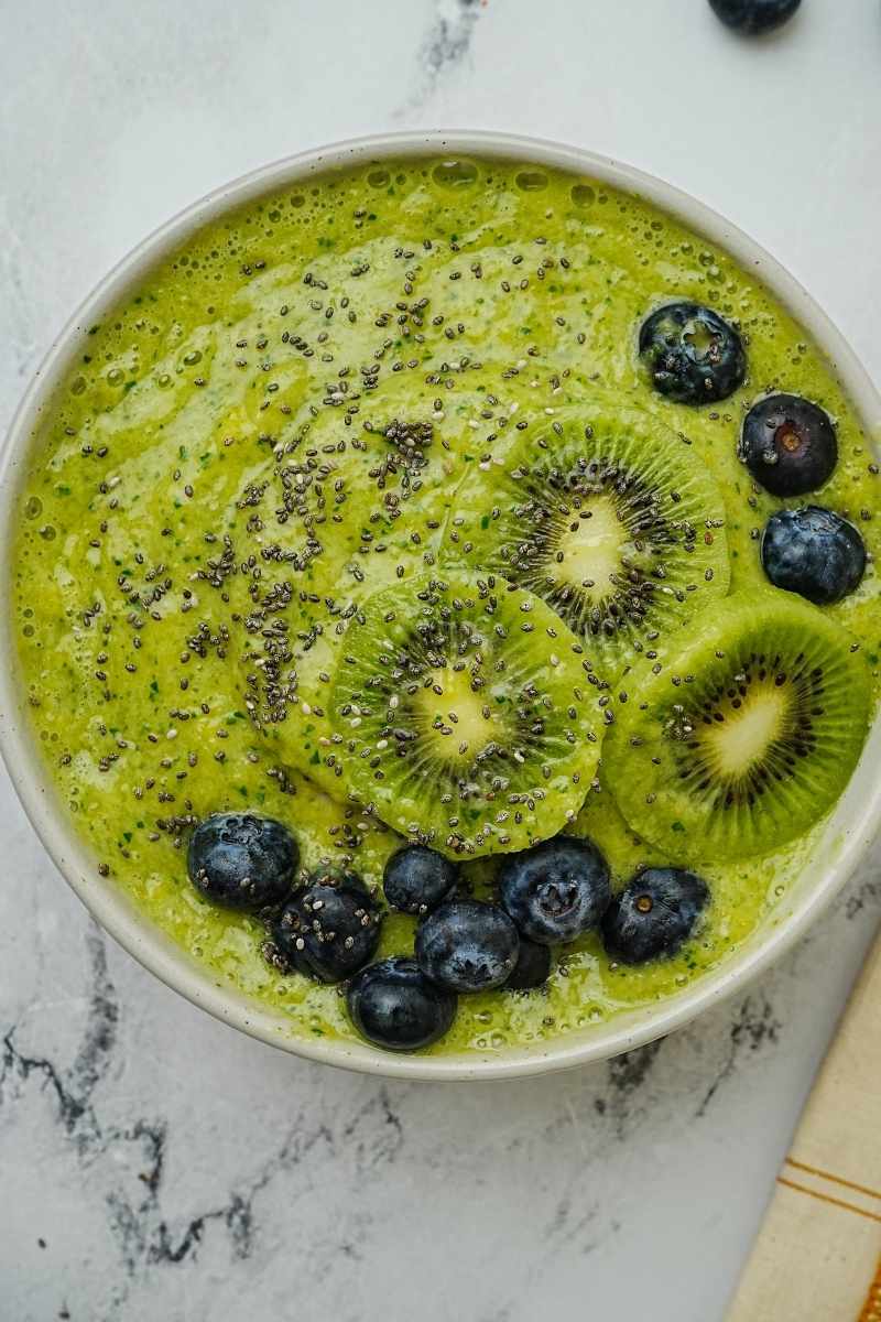 Mango Green Smoothie Bowl