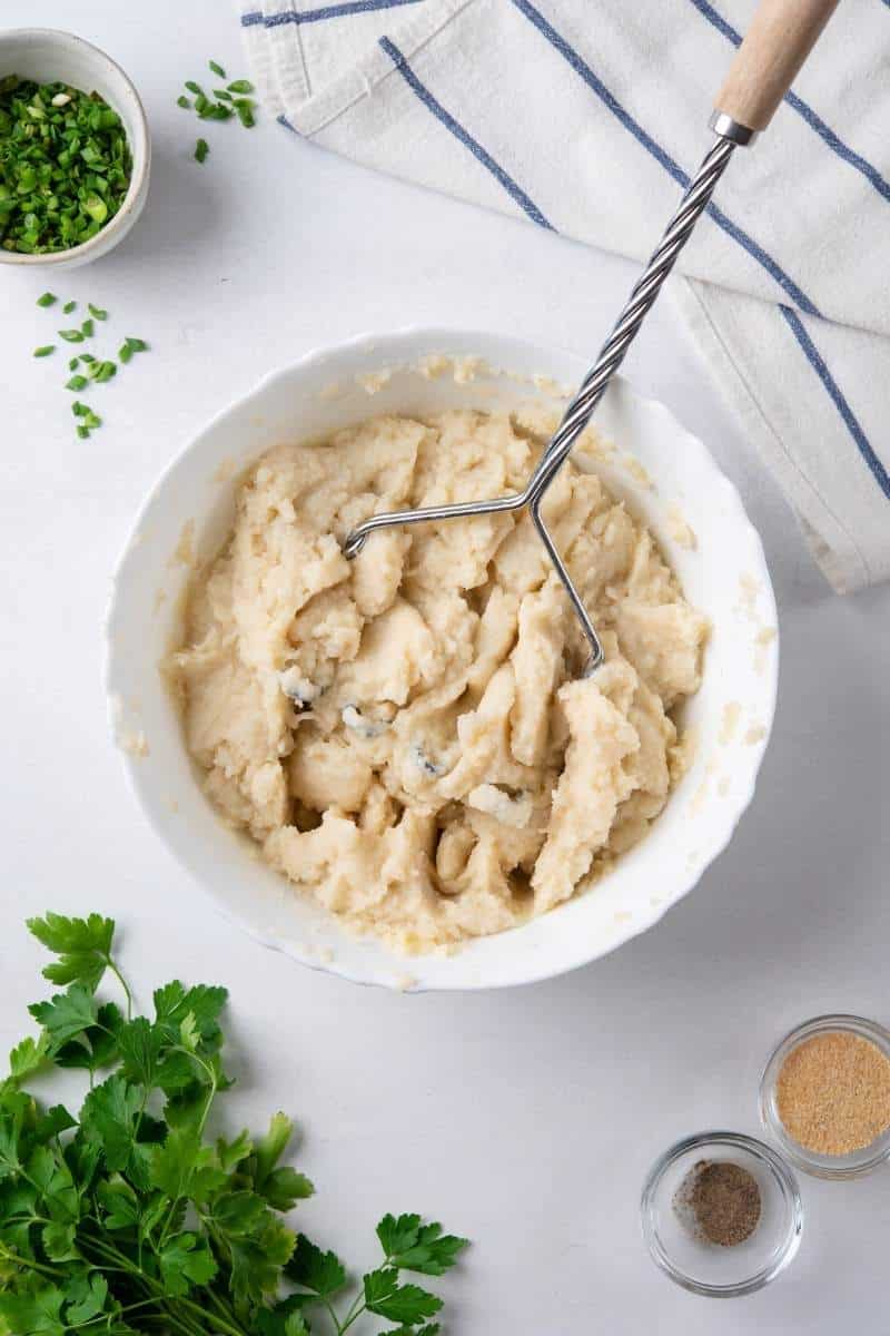 Mashed Cauliflower and Potatoes
