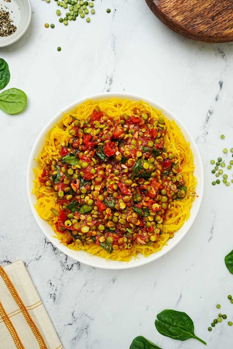 Spaghetti Squash with Tomato Sauce