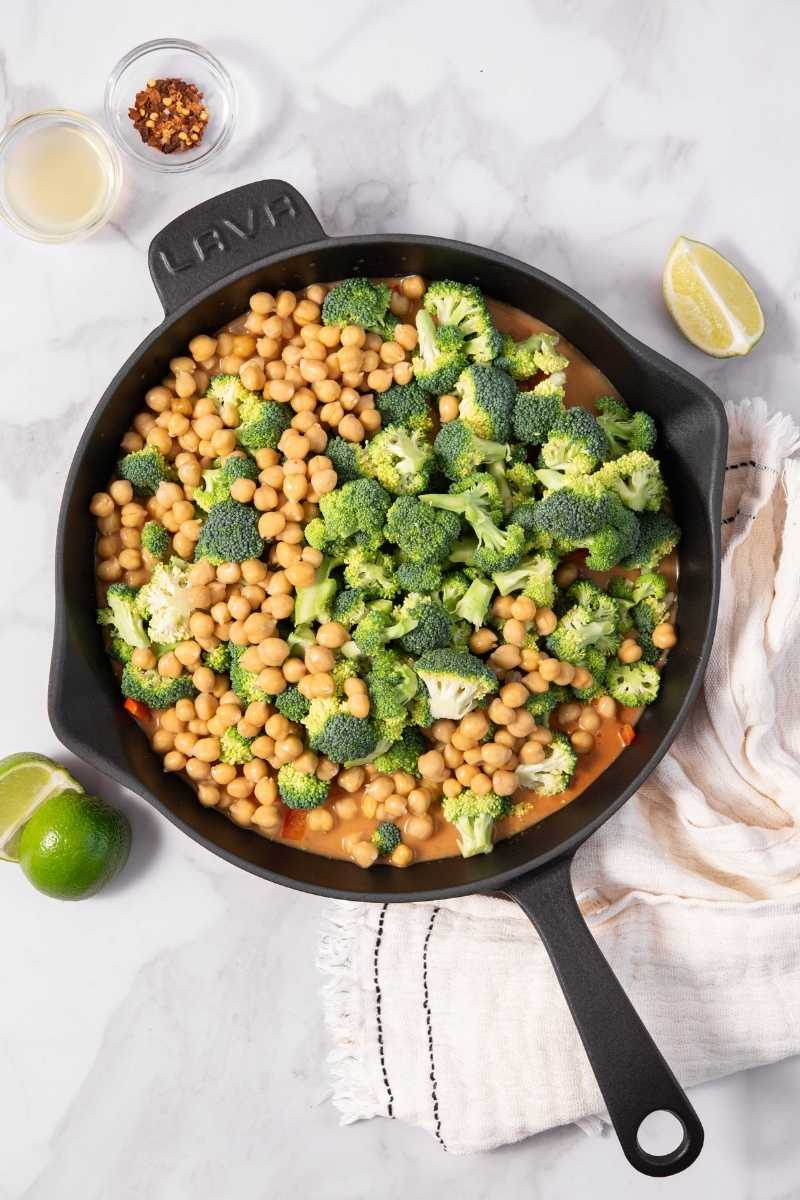 Chickpea & Broccoli Curry Mix