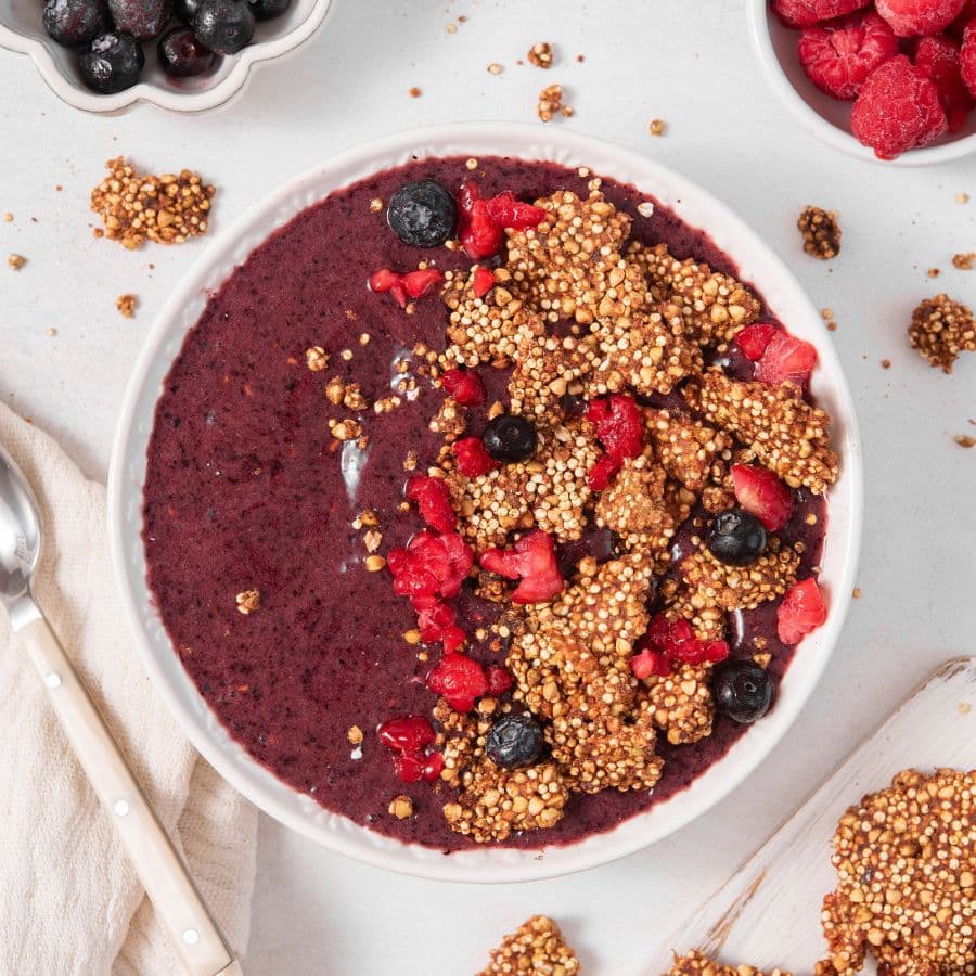 Berry Smoothie Bowl with Homemade Buckwheat Granola
